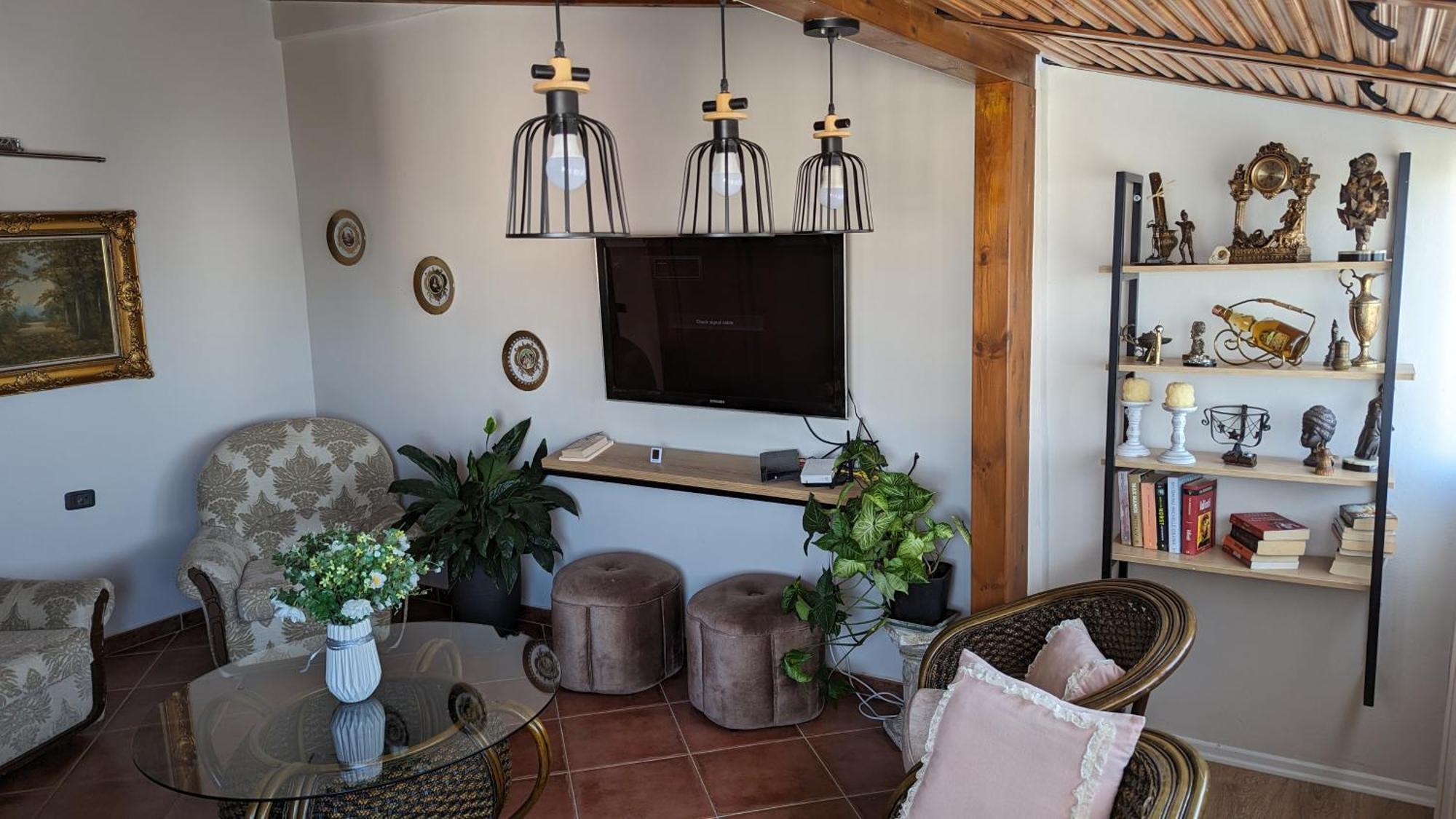 Venus - Cozy Apt With Terrace Vlorë Exterior foto